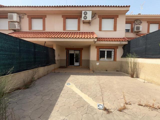 Acogedor Adosado en el Casco Antiguo de Fuentidueña de Tajo photo 0