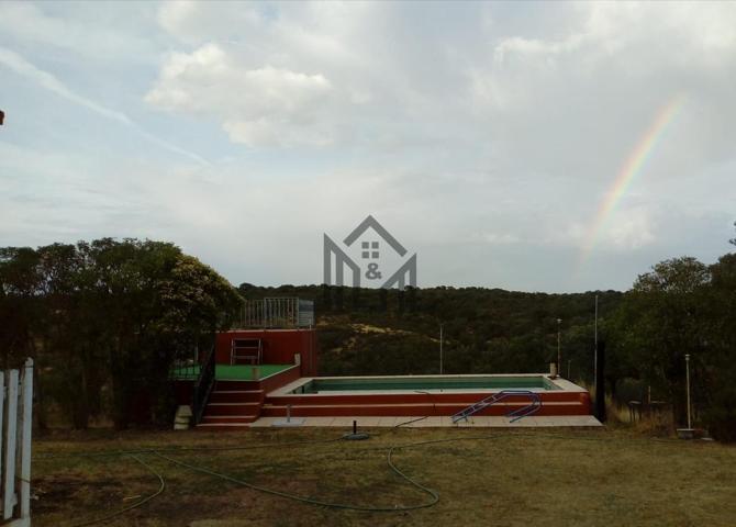PARCELA CON VIVIENDA EN SIERRA DE SAN PEDRO photo 0
