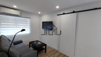 APARTAMENTO TERCERO SIN ASCENSOR EN EL CENTRO ALQUILADO. IDEAL PARA INVERSORES photo 0