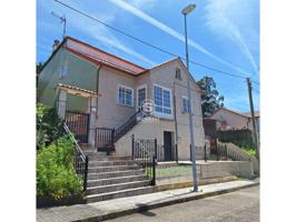 Casa en Vilagarcía de Arousa con vistas al mar y enfrente a la Isla de Cortegada photo 0