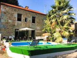 Casa moderna de estilo rústico en Vilagarcía de Arousa photo 0