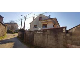 Casa unifamiliar en Vilanova de Arousa photo 0