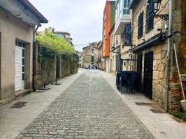 Venta de piso en Cambados photo 0