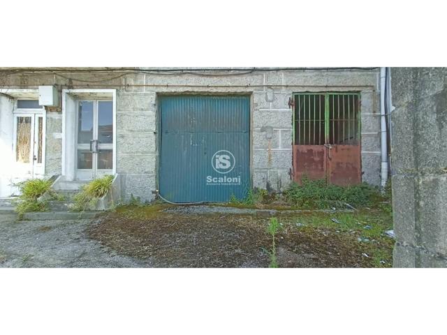 Venta de bajos comerciales en Vilagarcía de Arousa photo 0