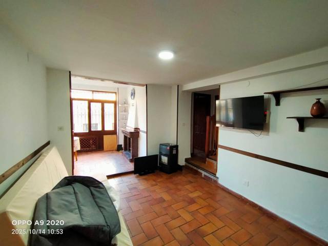 Piso céntrico en alquiler de 4 dormitorios photo 0