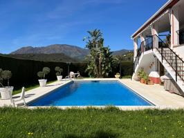 Exclusiva Villa Estilo Andaluz con Piscina y Vistas Espectaculares en El Padrón, Estepona photo 0