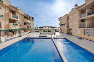 Apartamento en venta con hermosa vista al mar photo 0