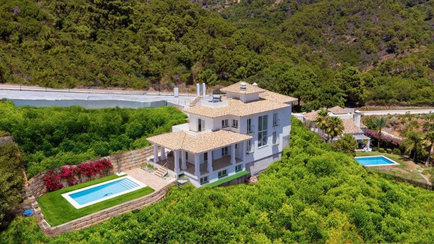 Unifamiliar En venta en Costa Del Sol, Benahavis photo 0