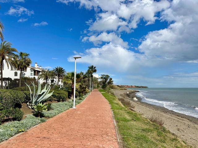 Piso En venta en Costa Del Sol, Estepona photo 0