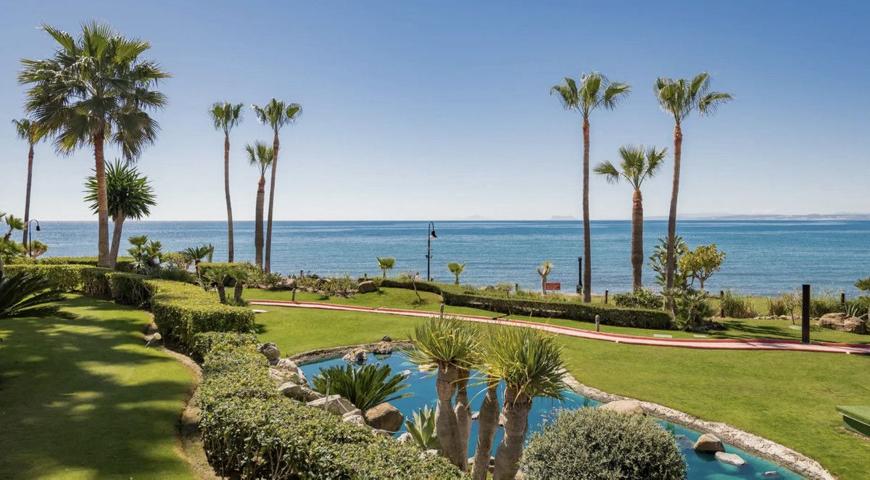 Piso En venta en Costa Del Sol, Estepona photo 0