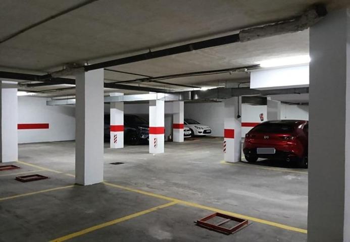12 Plazas de Garaje photo 0