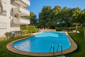 A 20m del mar, se vende piso en residencial con piscina, parking y trastero photo 0