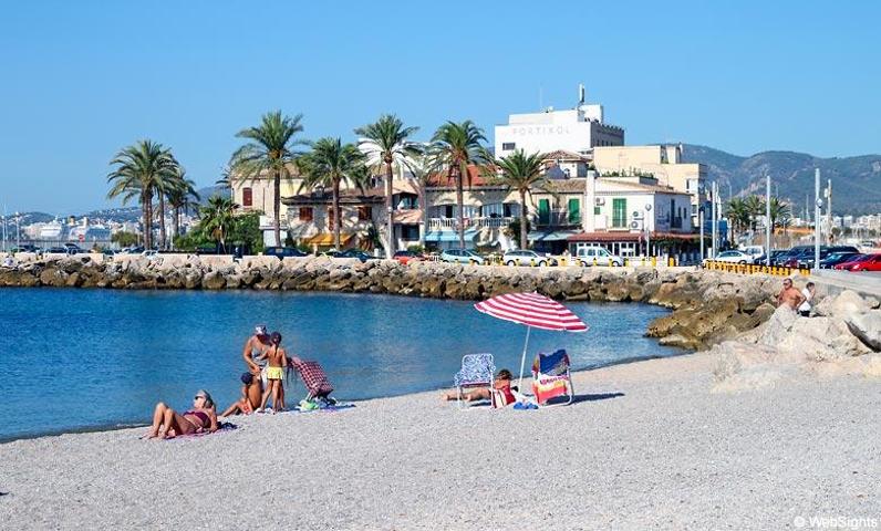 Residencial en zona Portixol, bajo de 3 habitaciones, 2baños, terraza de 30m2 Parking y trastero photo 0