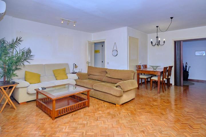 Ocasión!!!! Piso de 141 m2. en principios de Calle Manacor photo 0