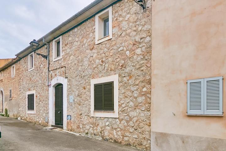 Casa mallorquina de 1904 con terreno. photo 0