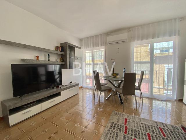 Piso En venta en Mercado, Alicante photo 0