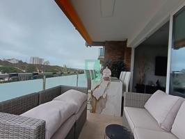 PISO TOTALMENTE REFORMADO CON TERRAZA Y PISCINA photo 0