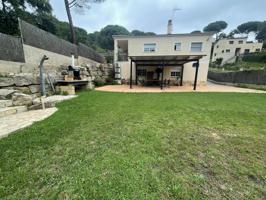 Precioso Chalet en Urbanización de Tordera photo 0