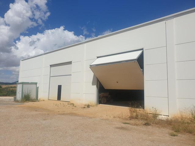 NAVE INDUSTRIAL EN ALQUILER EN VILLATUERTA – 800 M², NUEVA CON EXCELENTES ACCESOS photo 0