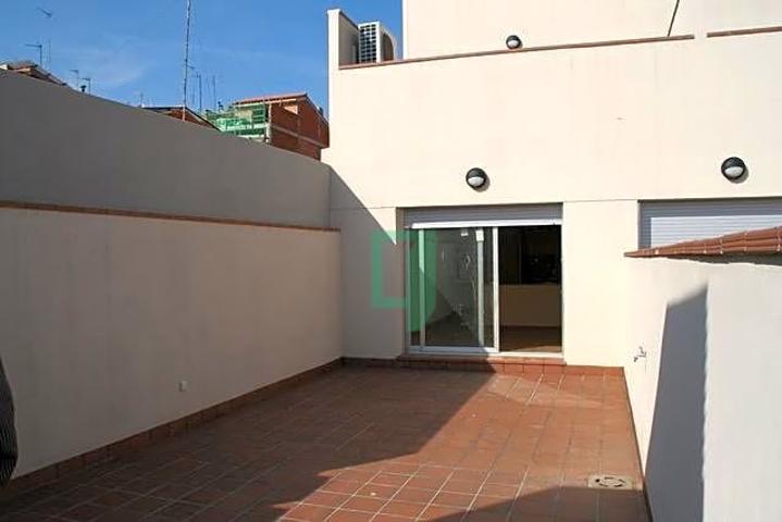 PISO CON TERRAZA photo 0