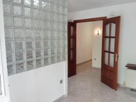 PISO DE 3 HABITACIONES , TERRAZA Y BALCÓN photo 0