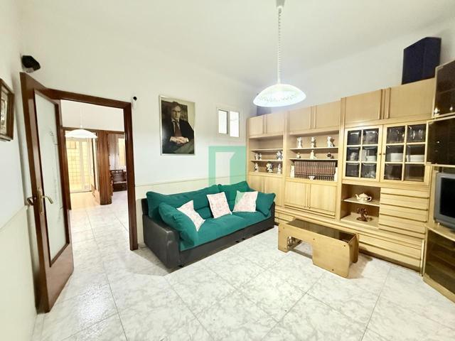 Amplio piso en Pep Ventura photo 0