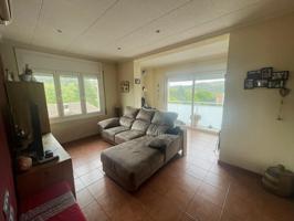En venta en Sant Iscle piso de 90m2 4 vientos solo dos vecinos photo 0