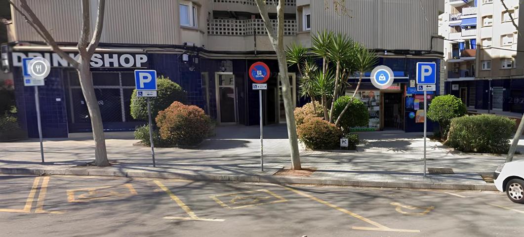 LOCAL COMERCIAL ALQUILADO EN 950€ EN SABADELL photo 0