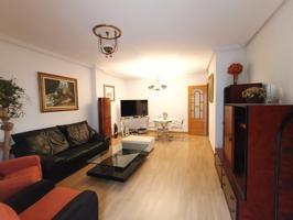 SE ALQUILA PRECIOSO DUPLEX photo 0