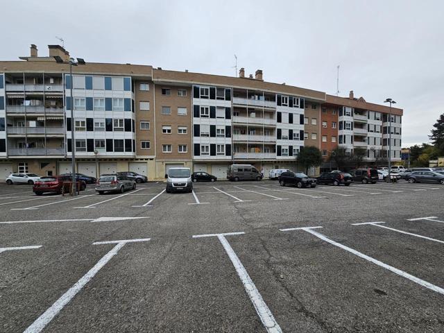 Piso exterior con garaje,trastero y terraza. photo 0