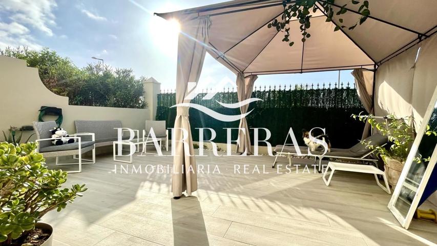 Casa - Chalet en venta en Palm-Mar de 127 m2 photo 0