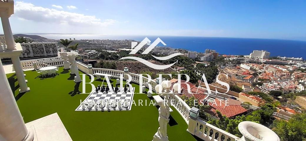 MAJESTUOSO CHALET EN TENERIFE SUR photo 0
