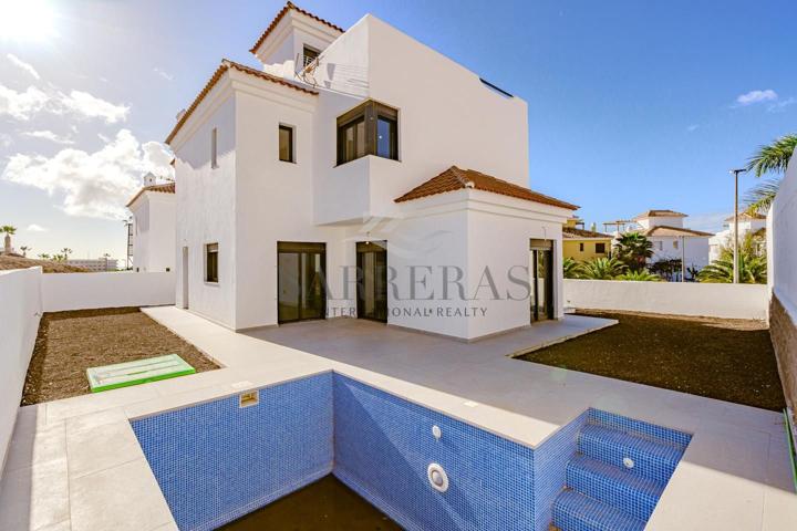 Casa - Chalet en venta en AMARILLA GOLF de 199 m2 photo 0