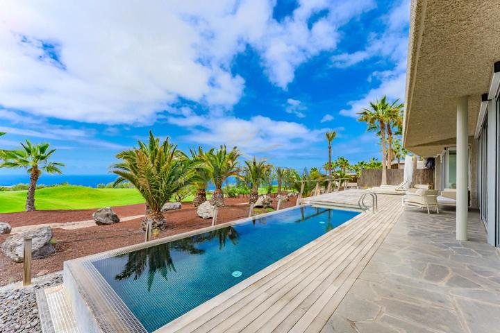 Villa de Lujo con Vistas al Mar y Campo de Golf photo 0