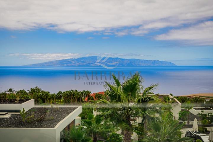 Piso con vistas al mar en Los Jardines de Abama photo 0