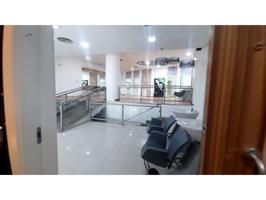 Se alquila local comercial a pie de calle photo 0