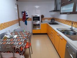 Se vende chalet adosado en villarrobledo photo 0