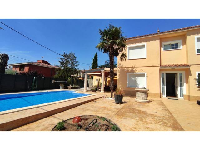 Fabulosa casa con piscina en urbanización Bon Sol de Valls photo 0