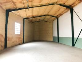 Nave en alquiler en San Cibrao das Viñas. photo 0