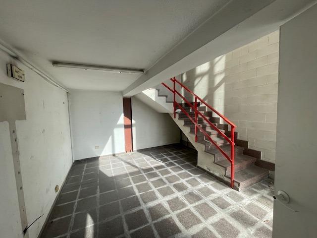 EN ALQUILER NAVE INDUSTRIAL DE 950M2 photo 0