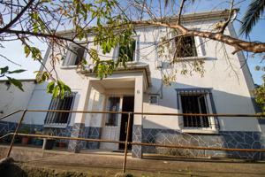 SE VENDE CASA CON GRAN FINCA PARA ENTRAR A VIVIR EN TRABADA LUGO (BARRIO O PARLADOIRO) photo 0