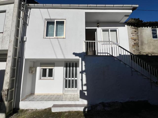 CASA SEMI REFORMADA EN VILAR photo 0