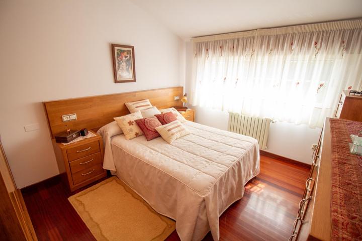 CASA CON JARDÍN EN AS PONTES photo 0