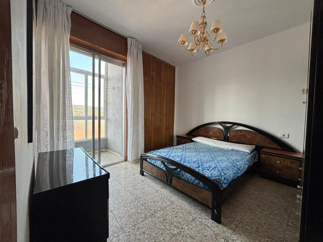 ALQUILER PISO EN OURENSE photo 0