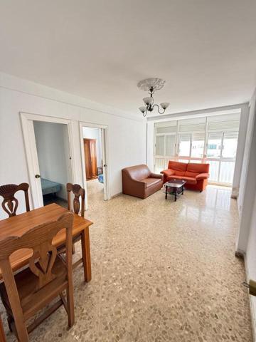 PISO EN ALQUILER SOLO PARA ESTUDIANTES photo 0