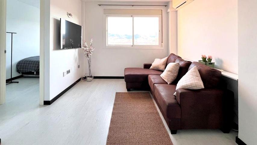 IDEAL PISO EN EL CENTRO DE MALAGA, CALLE DON CRISTIAN JUNTO AL CORTE INGLES photo 0