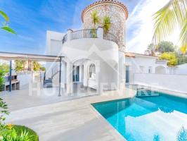 Casa En venta en Empuriabrava photo 0