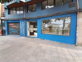 SE VENDE O ALQUILA LOCAL COMERCIAL EN PLAZA LUIS DEL OLMO photo 0