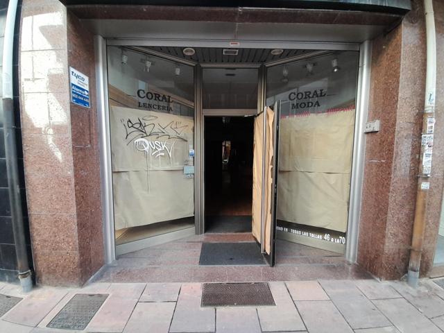 LOCAL COMERCIAL EN ALQUILER O VENTA EN CALLE REAL photo 0