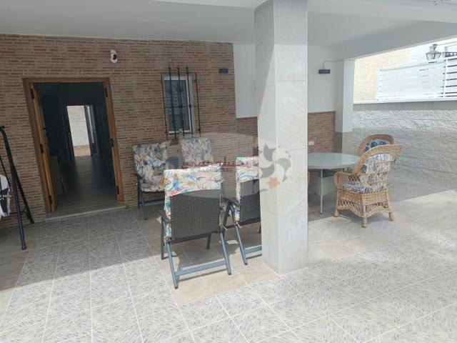 Casa En alquiler en Almuñécar photo 0
